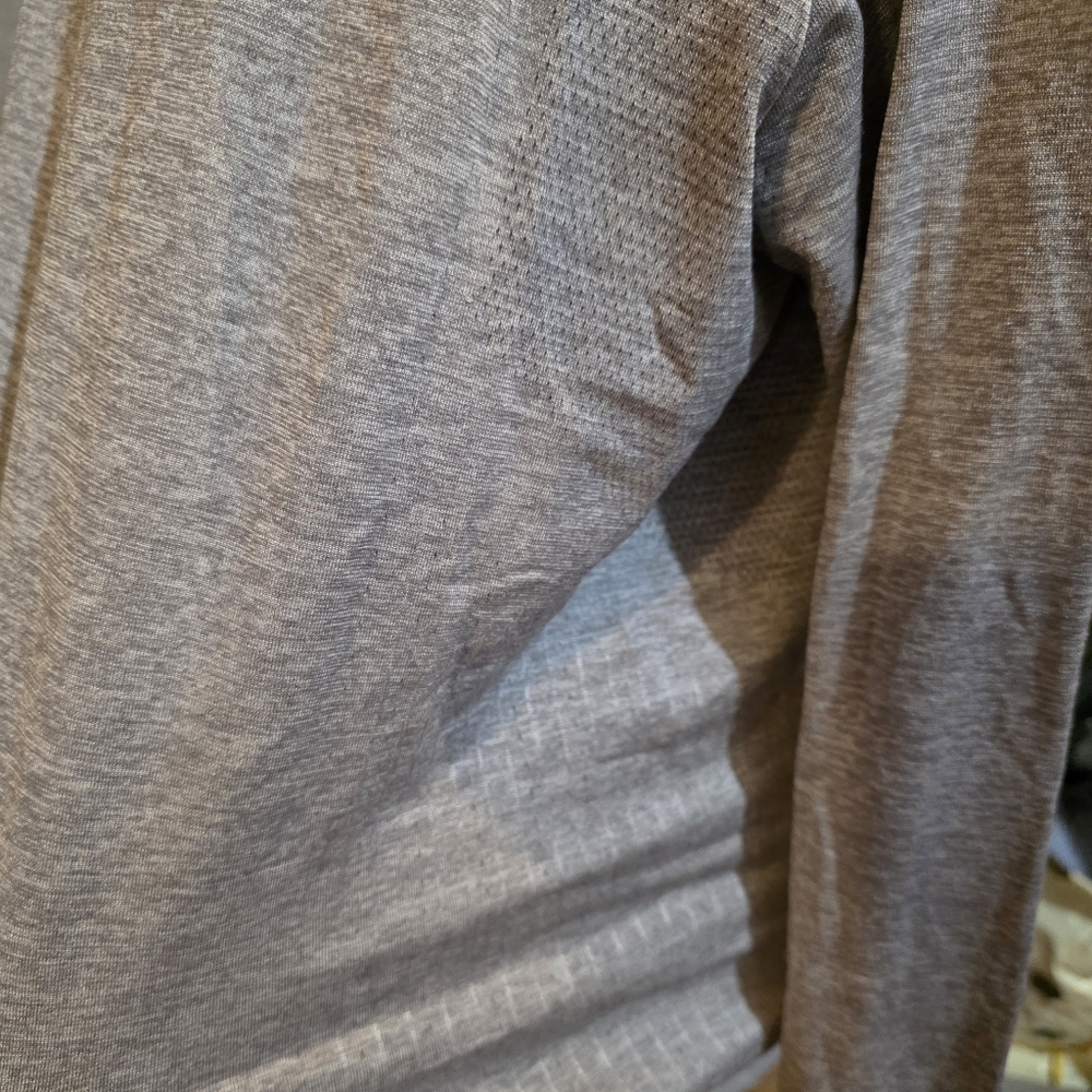 All In Motion L/S Shirt - Picture 3 of 4